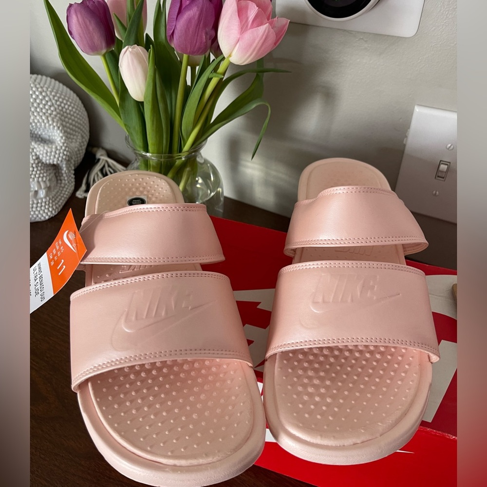 Nike duo slides rose gold